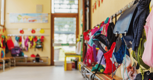 Frau im Fitnessstudio